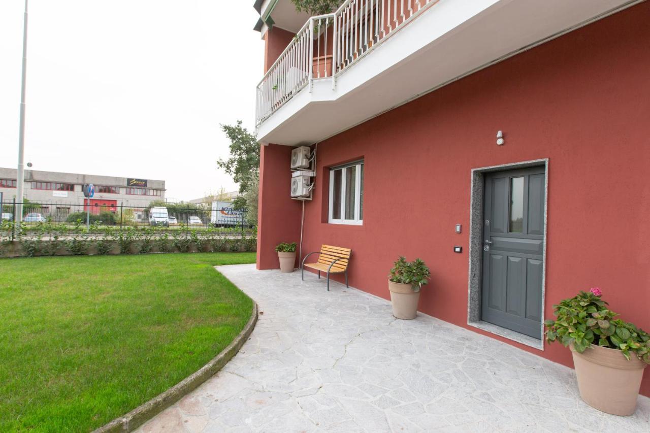 Relax Nel Verde Segrate Exterior foto